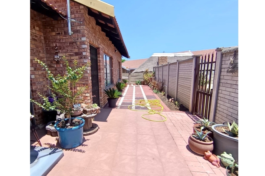 0 Bedroom Property for Sale in Sasolburg Ext 10 Free State